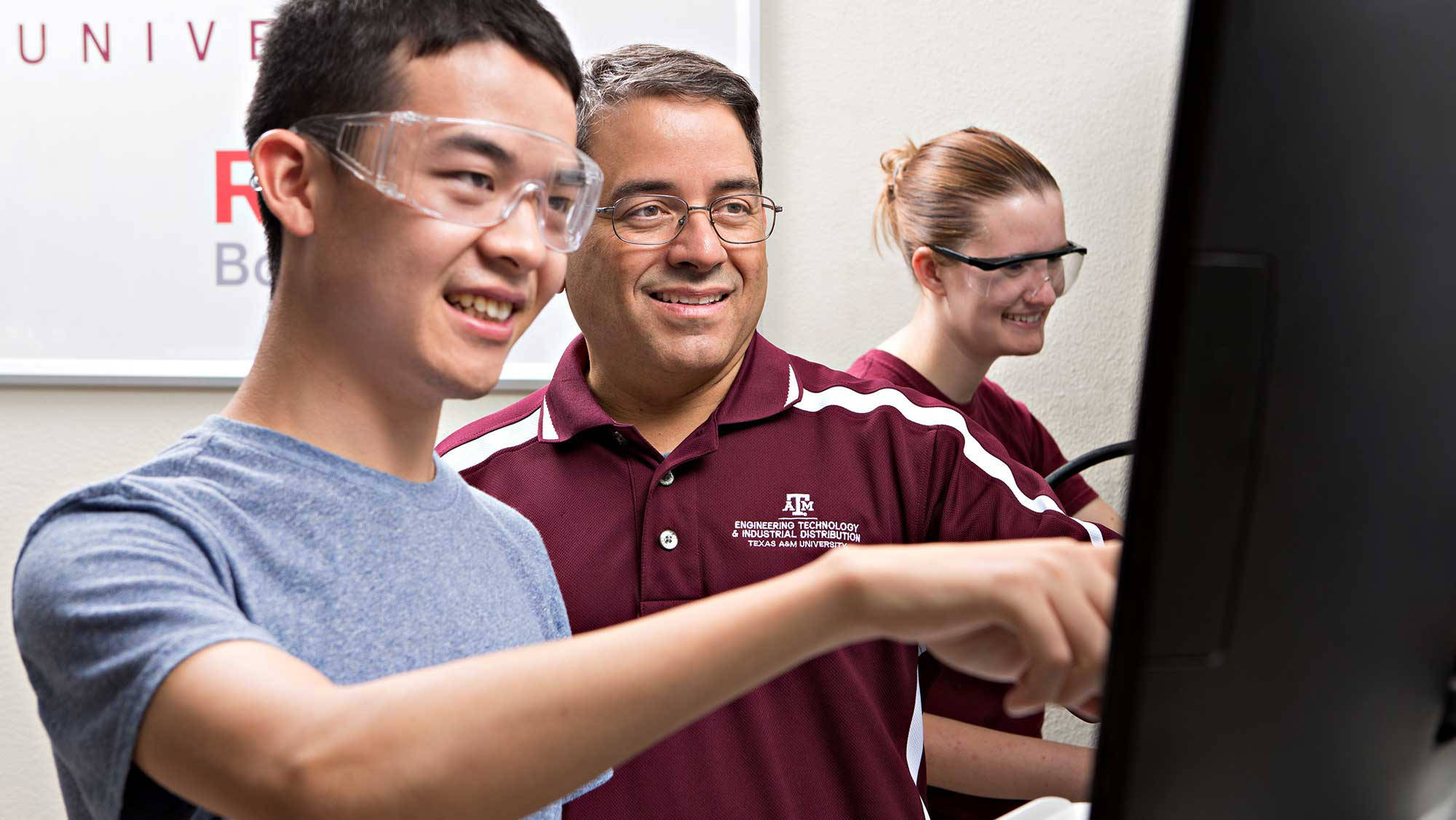 engineering professors mentor students